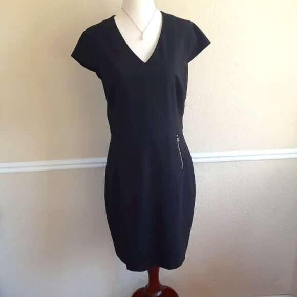 Marc New York Black Midi V Sheath Dress Size 6 - Picture 3 of 10